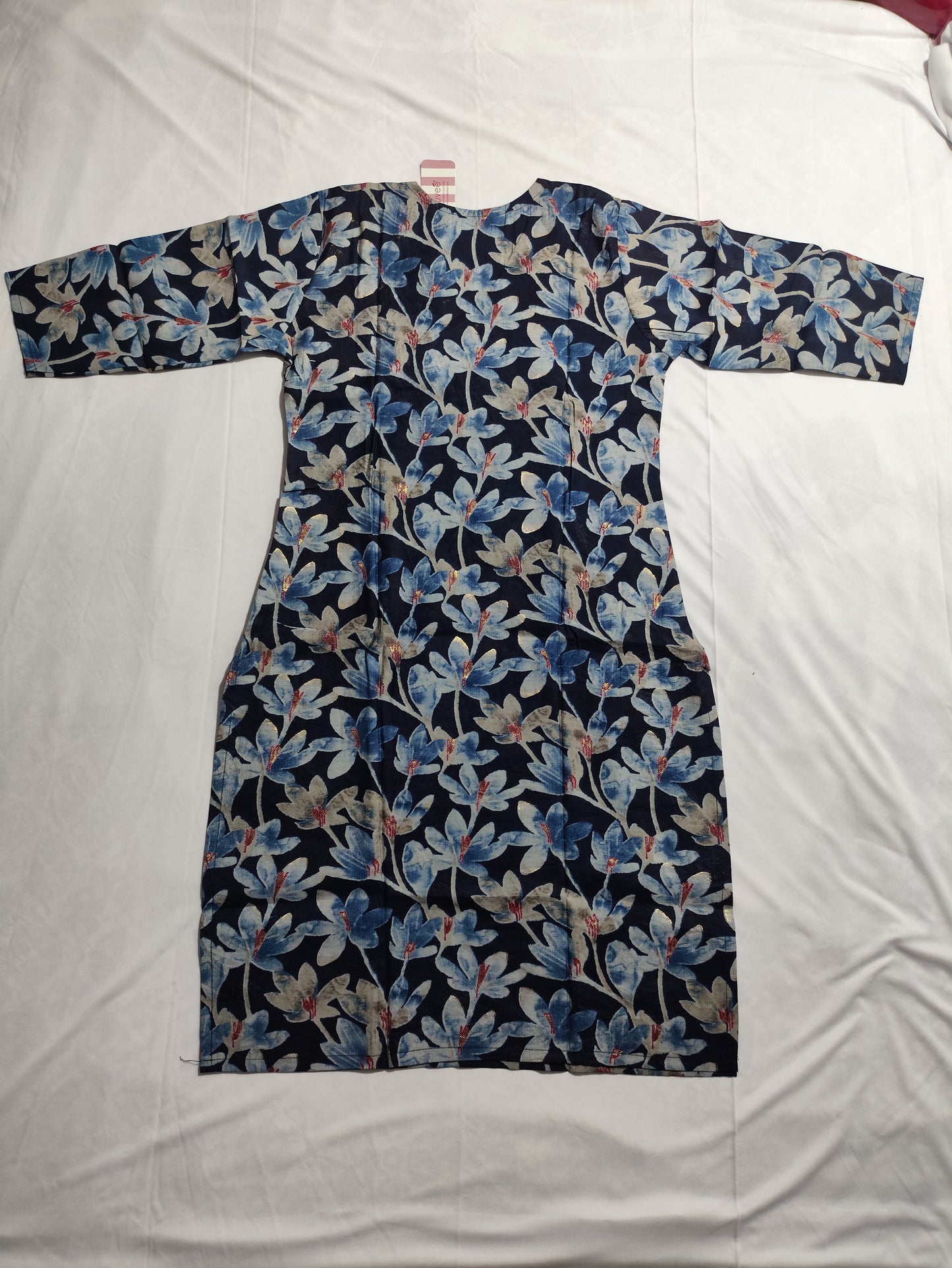 Everyday‑to‑Festive Rayon Kurti Set | Floral Print, V‑Neck, Smart Fit Pant . pocket available