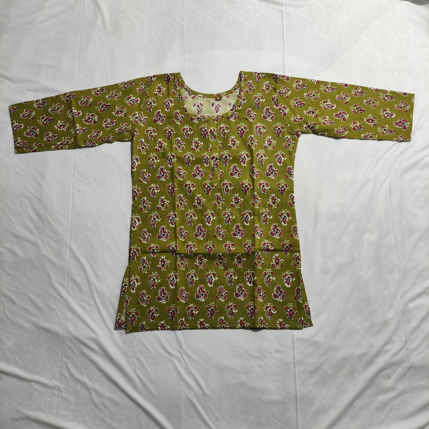 Stylish Olive Green Printed Cotton Kurti – Perfect Daily & Festive Wear