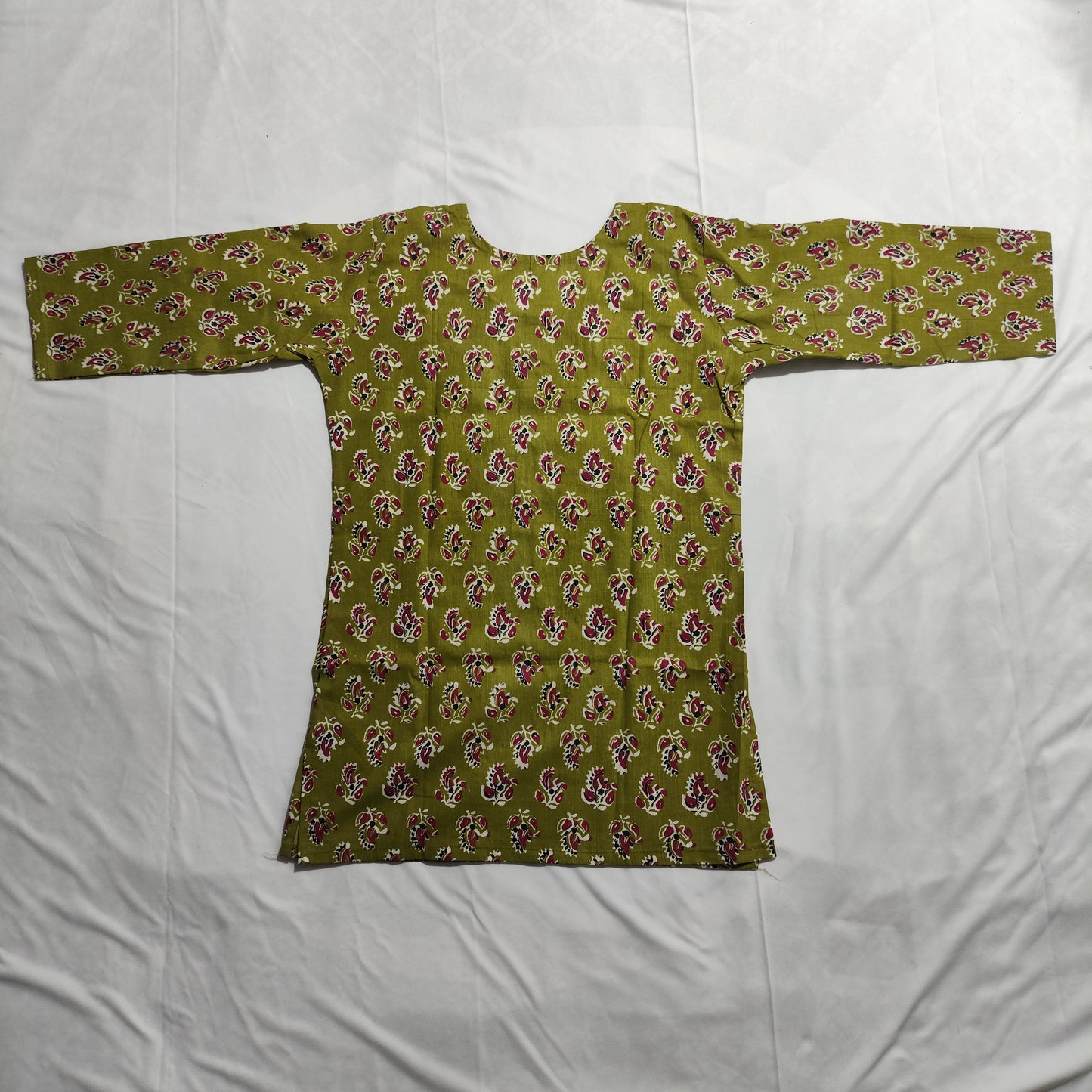 Stylish Olive Green Printed Cotton Kurti – Perfect Daily & Festive Wear